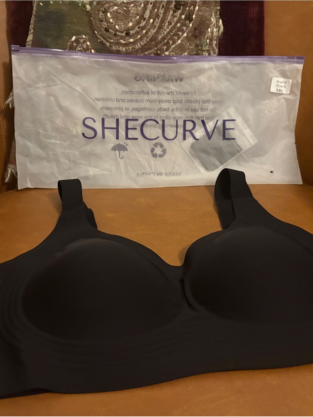 Shecurve Wireless Bra 3XL Black Seamless Support w/ Extender